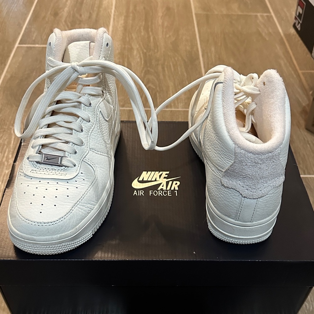 Nike Air Force 1 High-Top in White